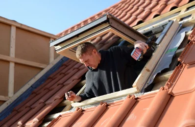 Pose de fenêtres de toit Velux à Saint-Caprais-de-Lerm